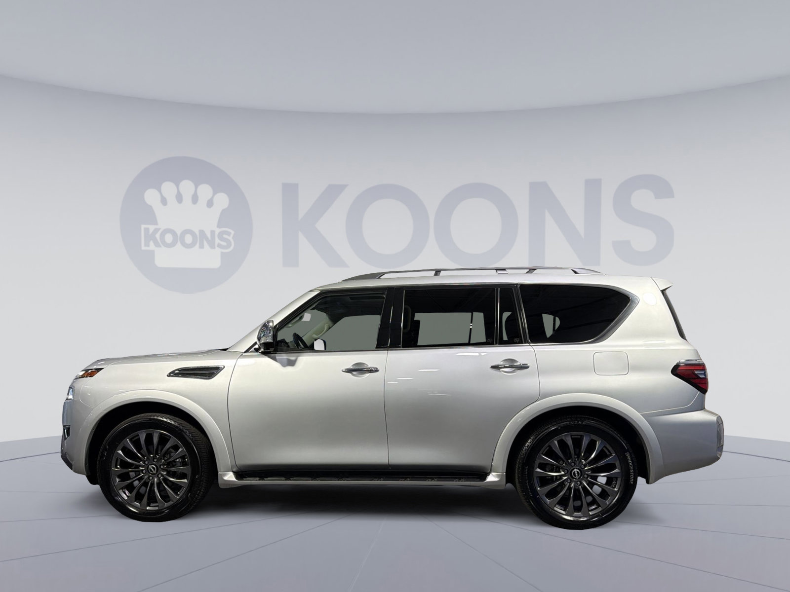 Used 2023 Nissan Armada Platinum w/ Captain's Chairs Package AWD/4WD image 13