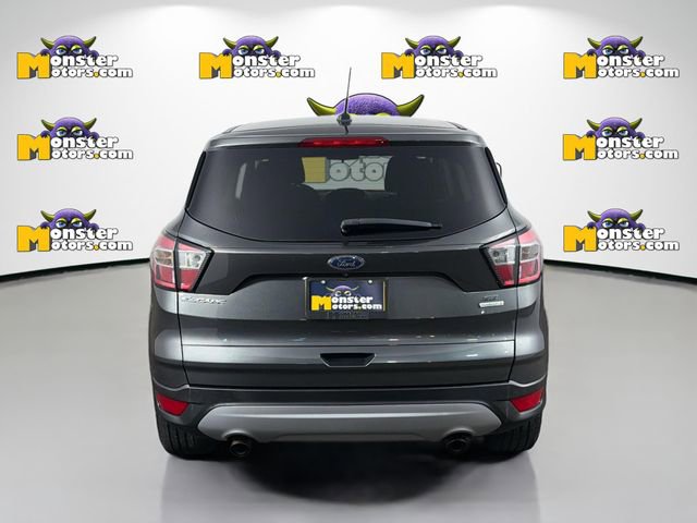 Used 2017 Ford Escape SE image 6