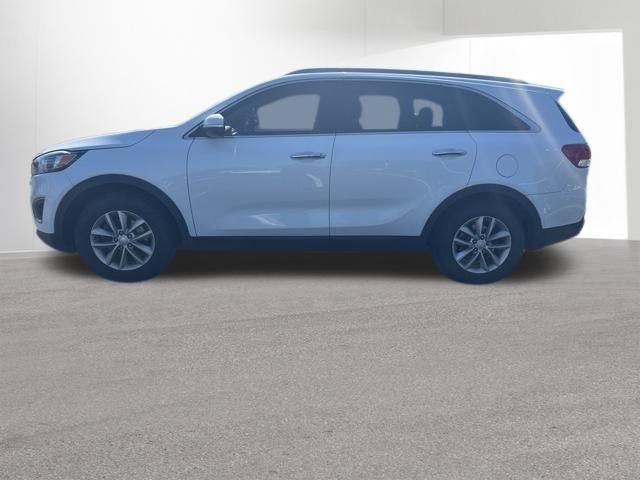 Used 2016 Kia Sorento FWD w/ LX Convenience Package image 2