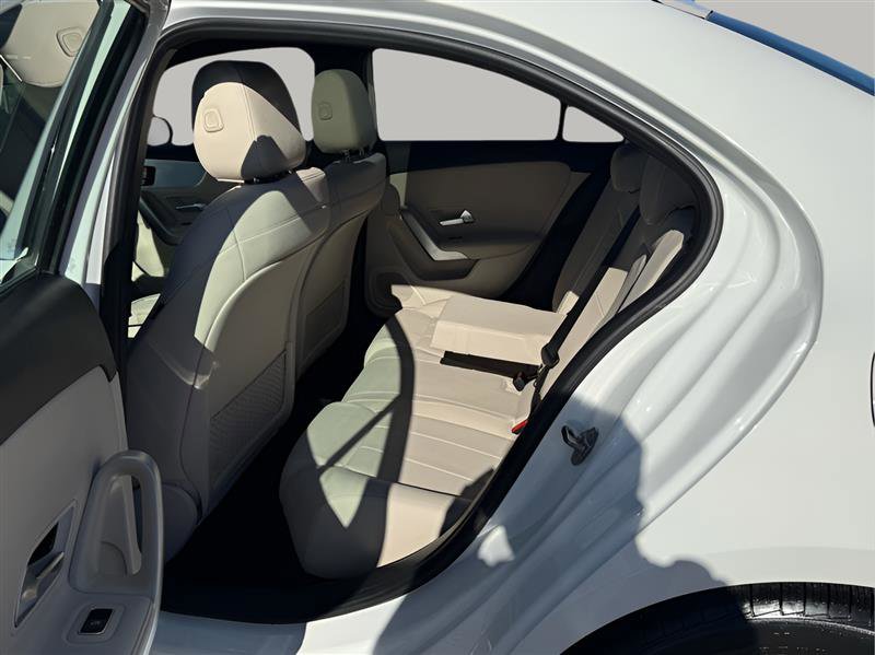 Used 2019 Mercedes-Benz A 220 image 26