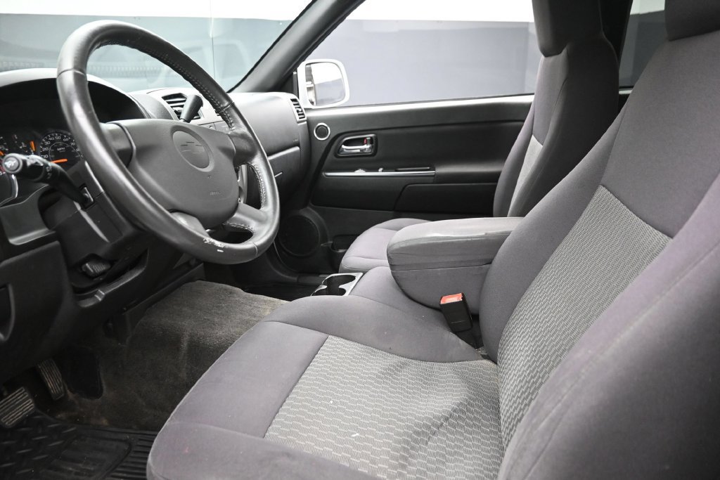 Used 2011 Chevrolet Colorado LT AWD/4WD image 16