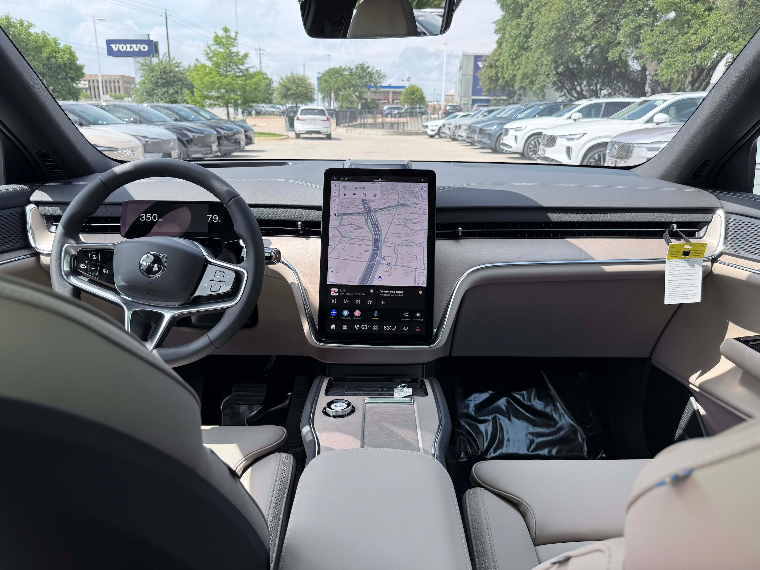 New 2026 Volvo EX90 Plus RWD image 19