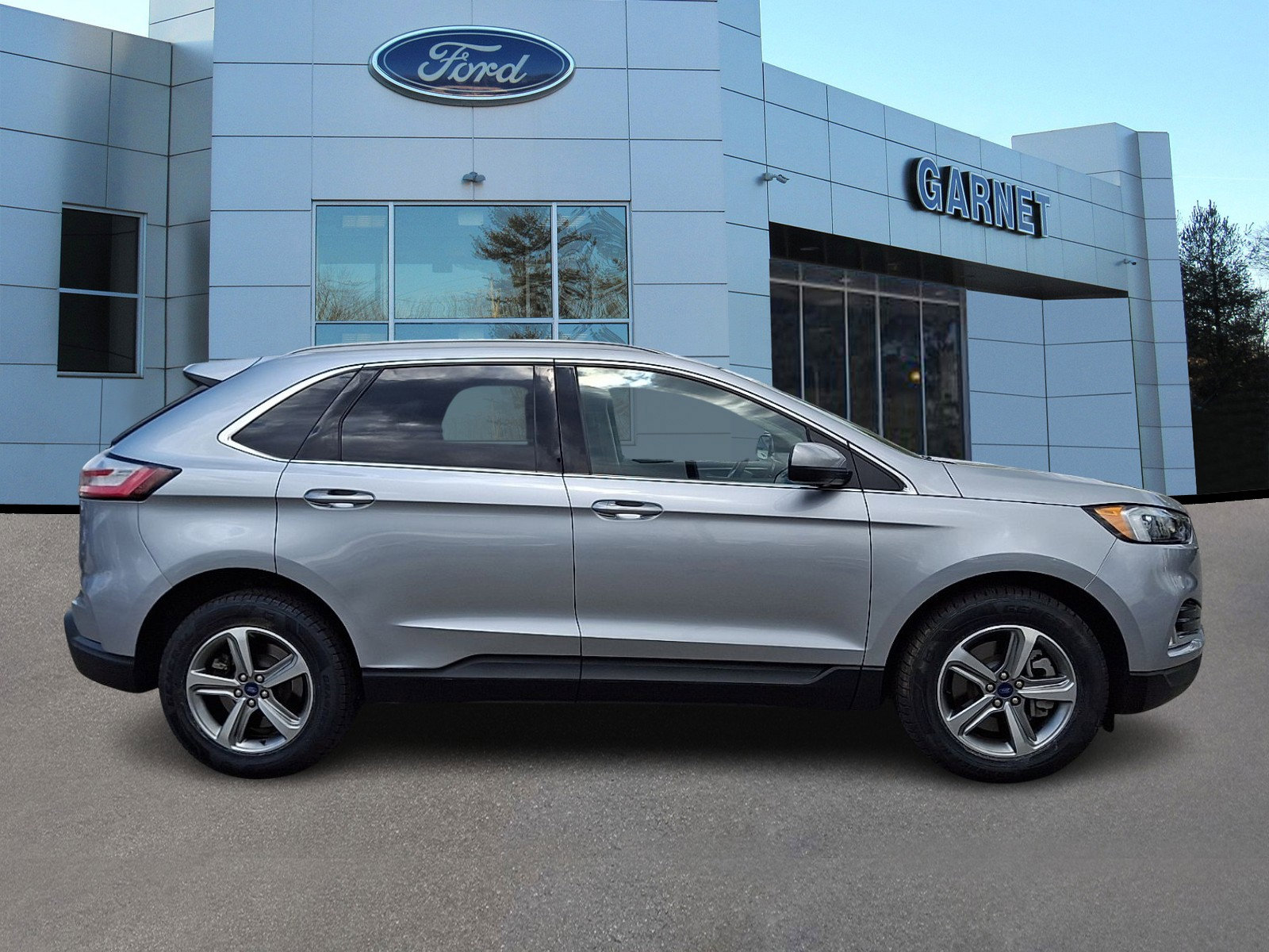 Certified 2022 Ford Edge SEL w/ Convenience Package AWD/4WD image 10