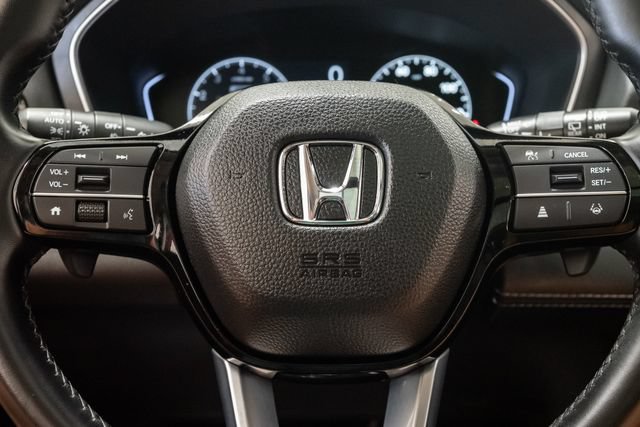 Used 2025 Honda Pilot Touring image 12