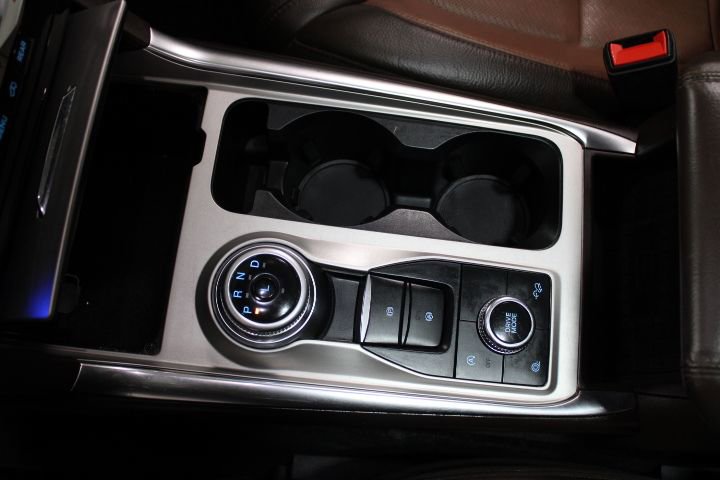 Used 2022 Ford Explorer King Ranch w/ Technology Package image 30