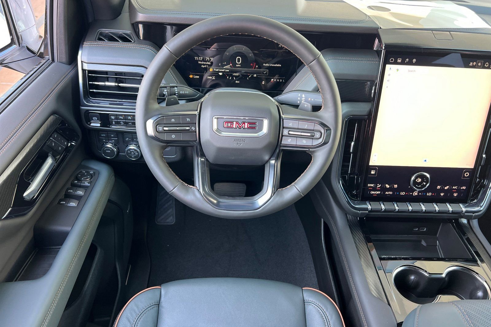 New 2026 GMC Yukon XL AT4 image 13