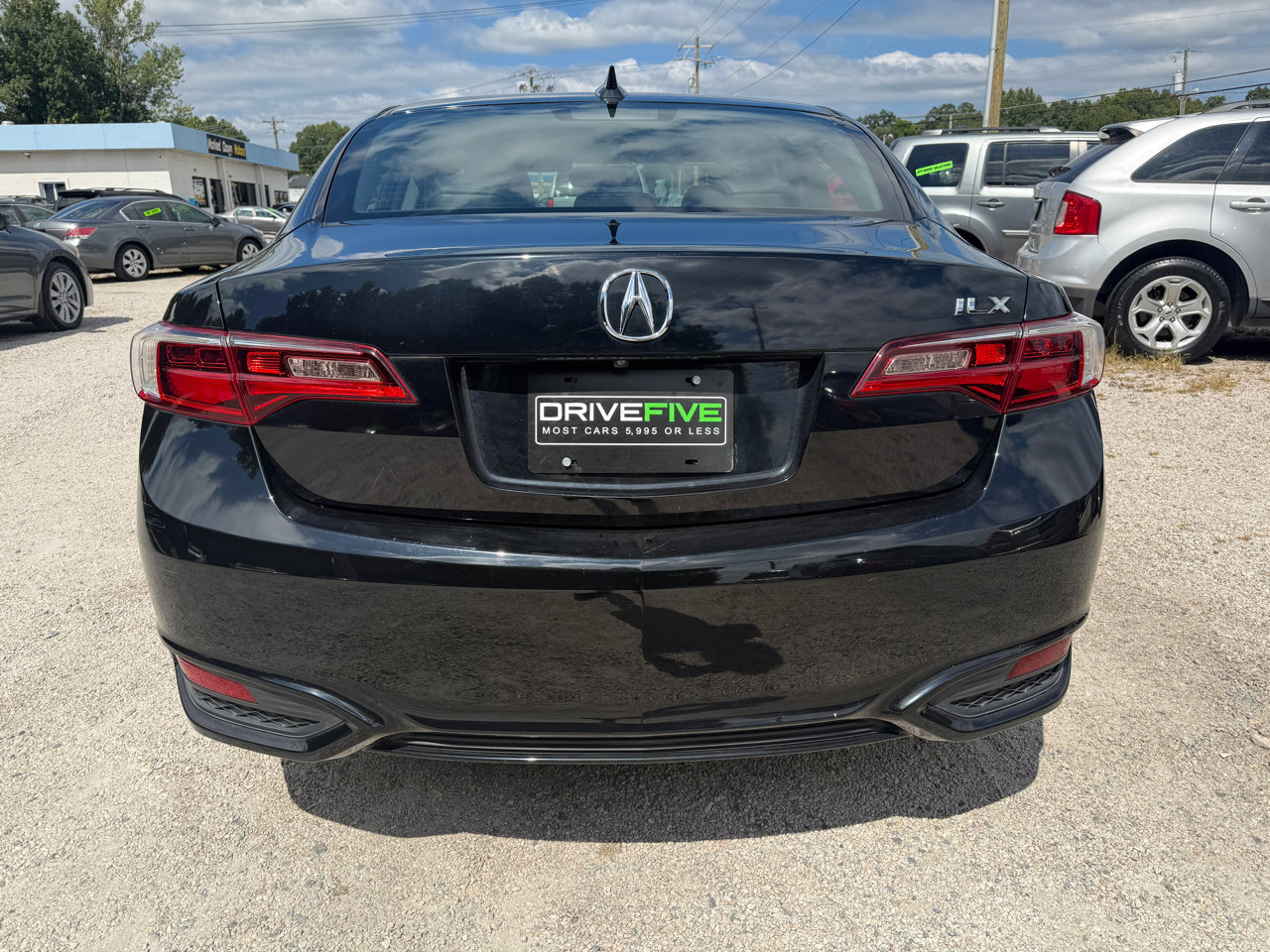 Used 2016 Acura ILX 8-Spd AT image 4