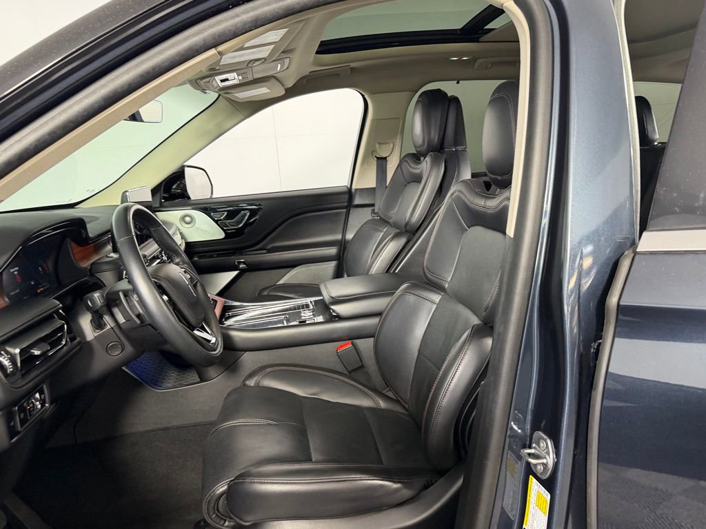 Used 2024 Lincoln Aviator Reserve w/ Equipment Group 201A AWD/4WD image 20