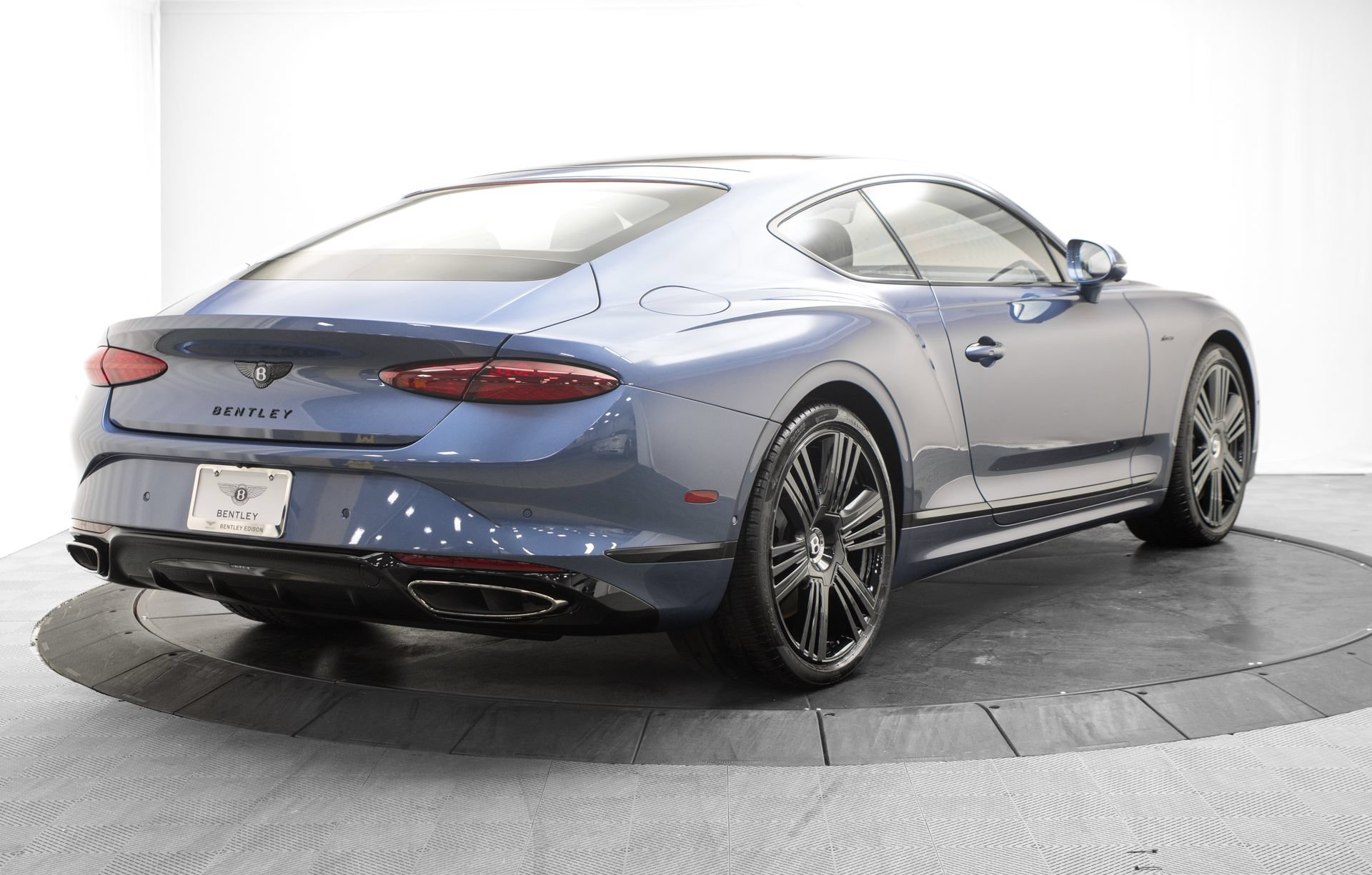 New 2026 Bentley Continental GT AWD/4WD image 3