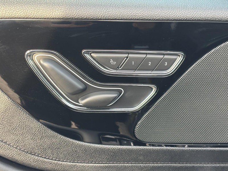 Used 2023 Lincoln Aviator Reserve image 16