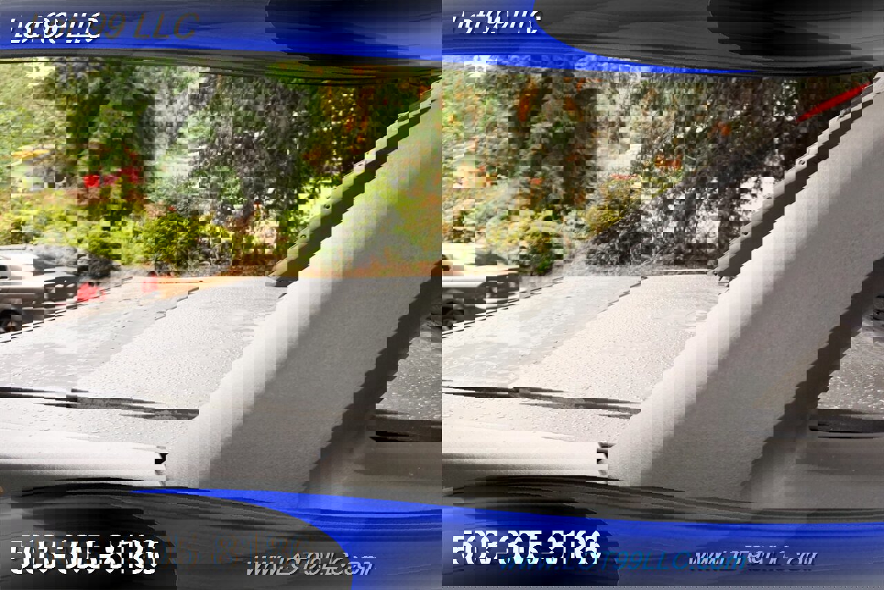 Used 2002 Chevrolet Avalanche 4x4 w/ North Face Edition image 31