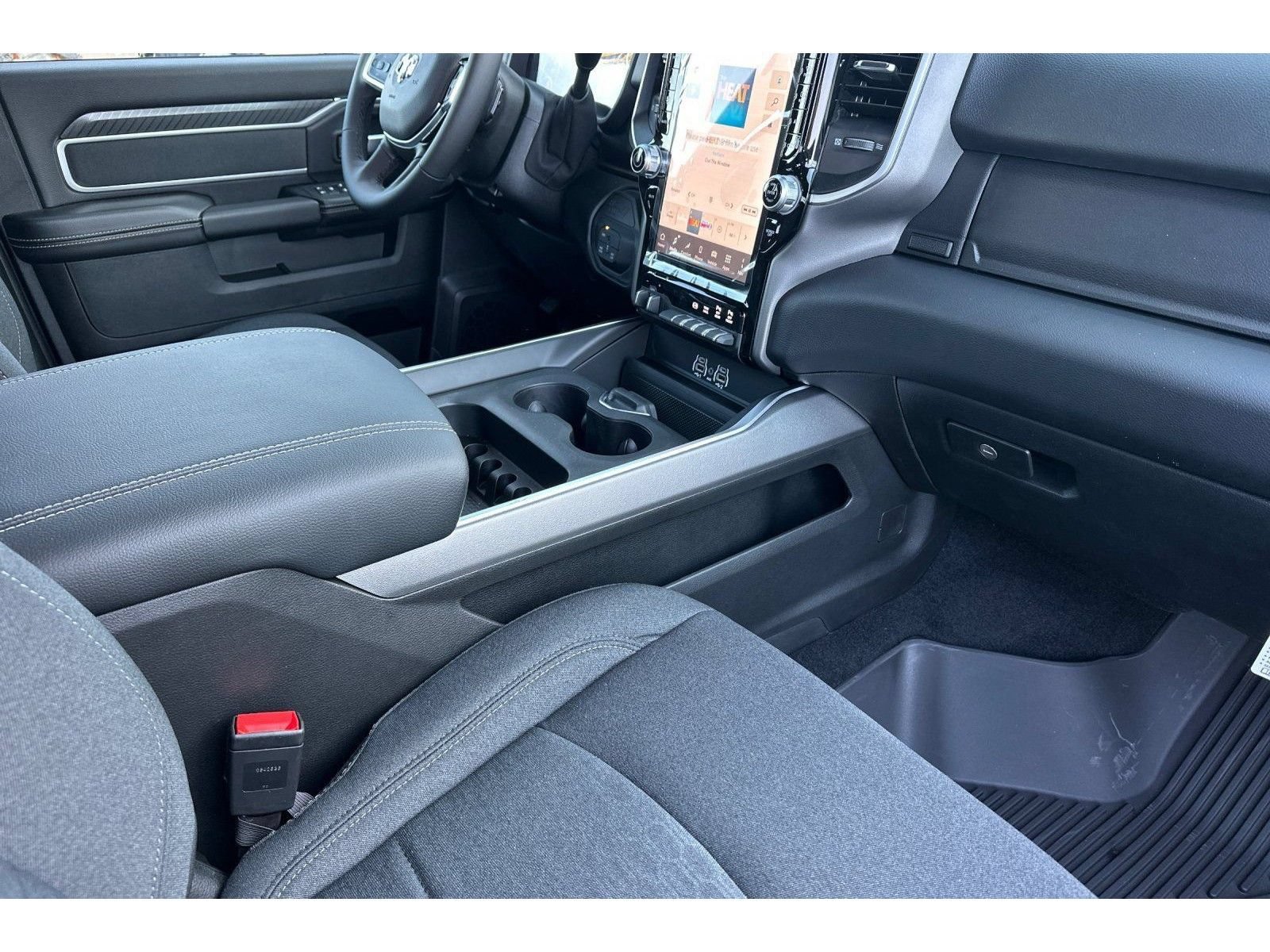 New 2026 RAM 2500 Big Horn AWD/4WD image 16