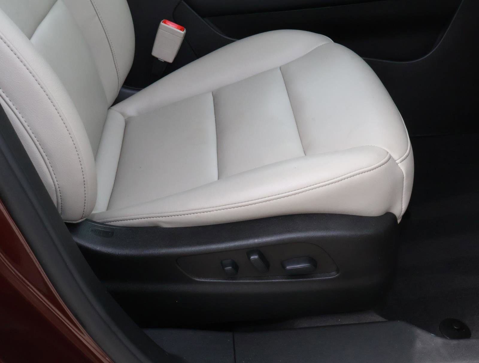 Used 2022 Cadillac XT4 Luxury FWD image 22