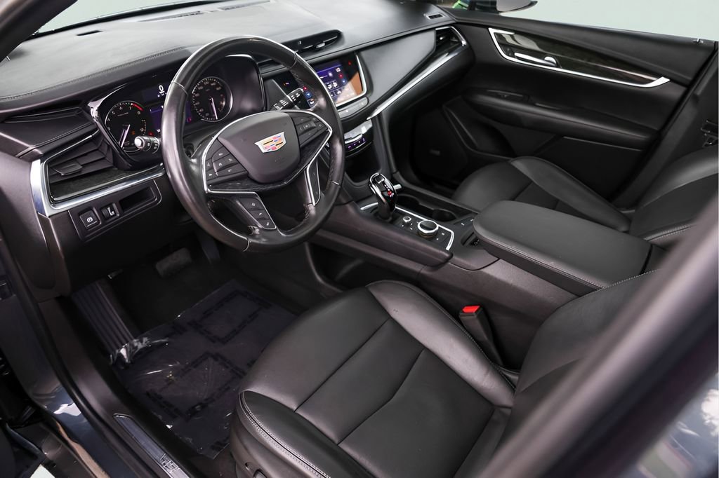 Used 2021 Cadillac XT5 Premium Luxury FWD image 13