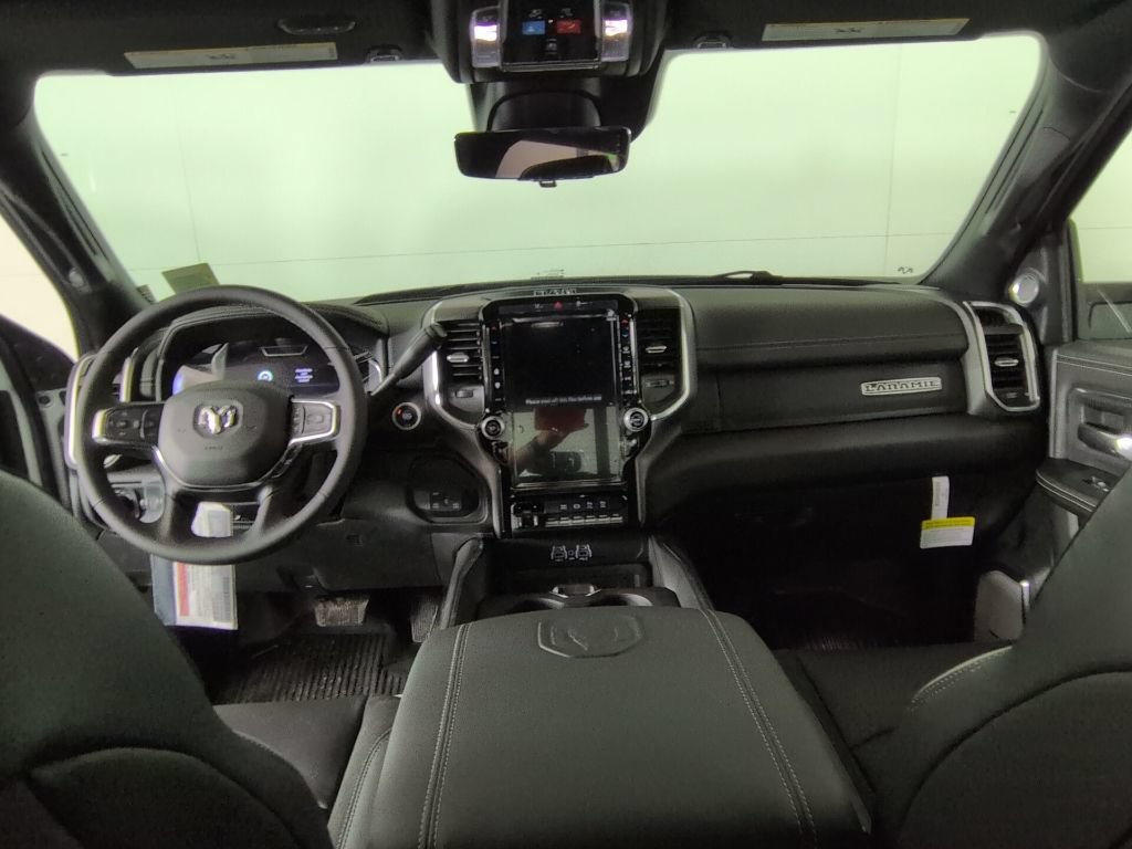 New 2026 RAM 5500 Tradesman AWD/4WD image 11