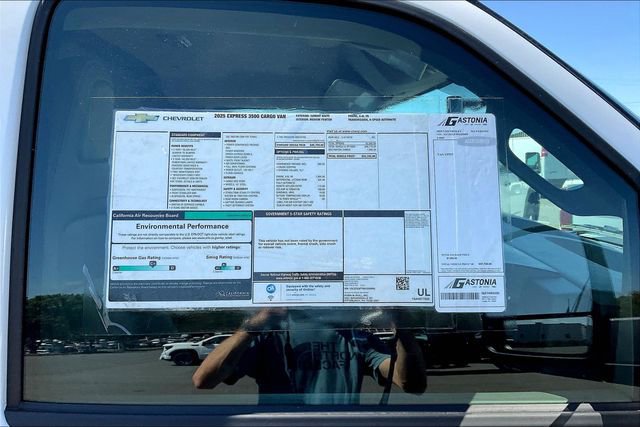 New 2025 Chevrolet Express 3500 w/ Driver Convenience Package image 13