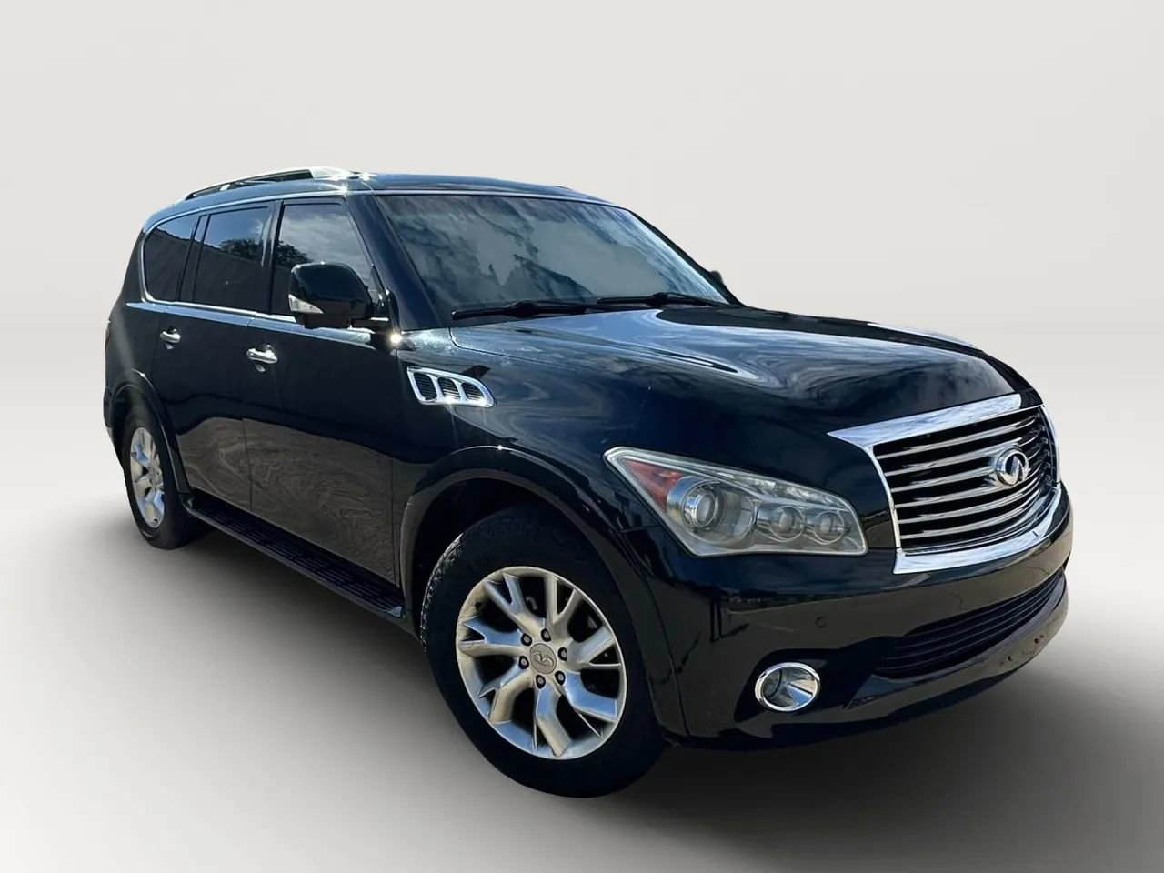 Used 2013 INFINITI QX56 4WD w/ Theater Pkg