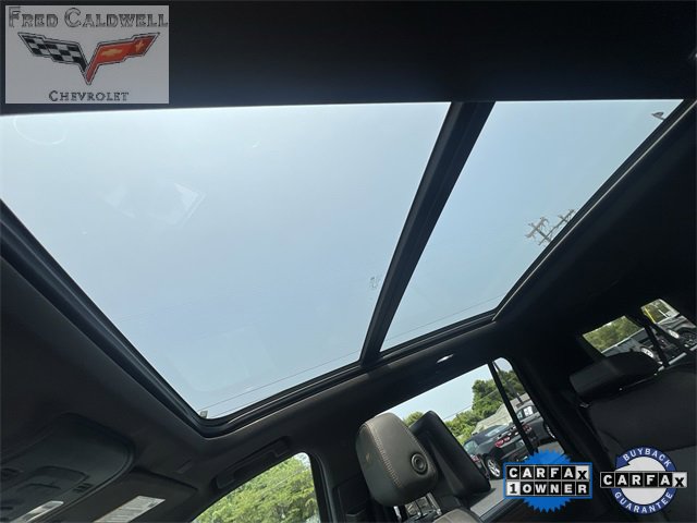 Used 2021 Chevrolet Suburban High Country w/ Premium Package image 19