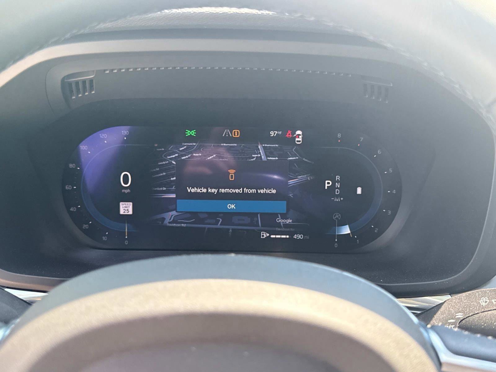 Certified 2025 Volvo XC60 B5 Core w/ Climate Package image 30