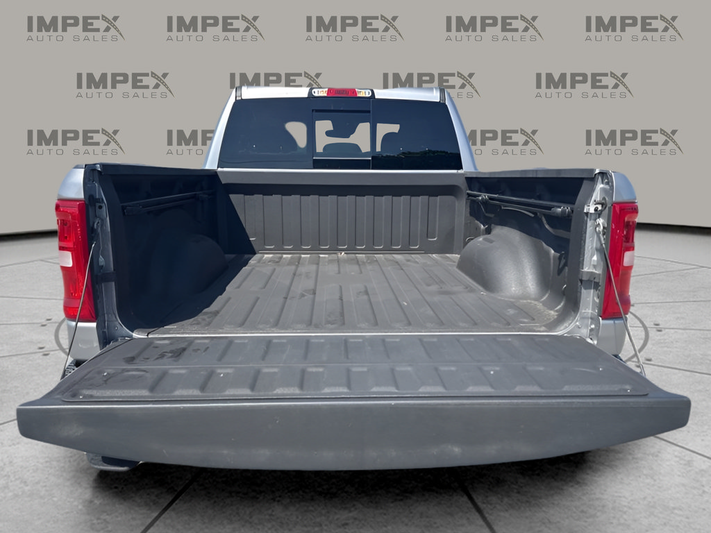 Used 2025 RAM 1500 Big Horn AWD/4WD image 29