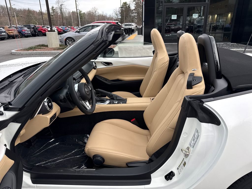 New 2026 MAZDA MX-5 Miata Grand Touring image 16