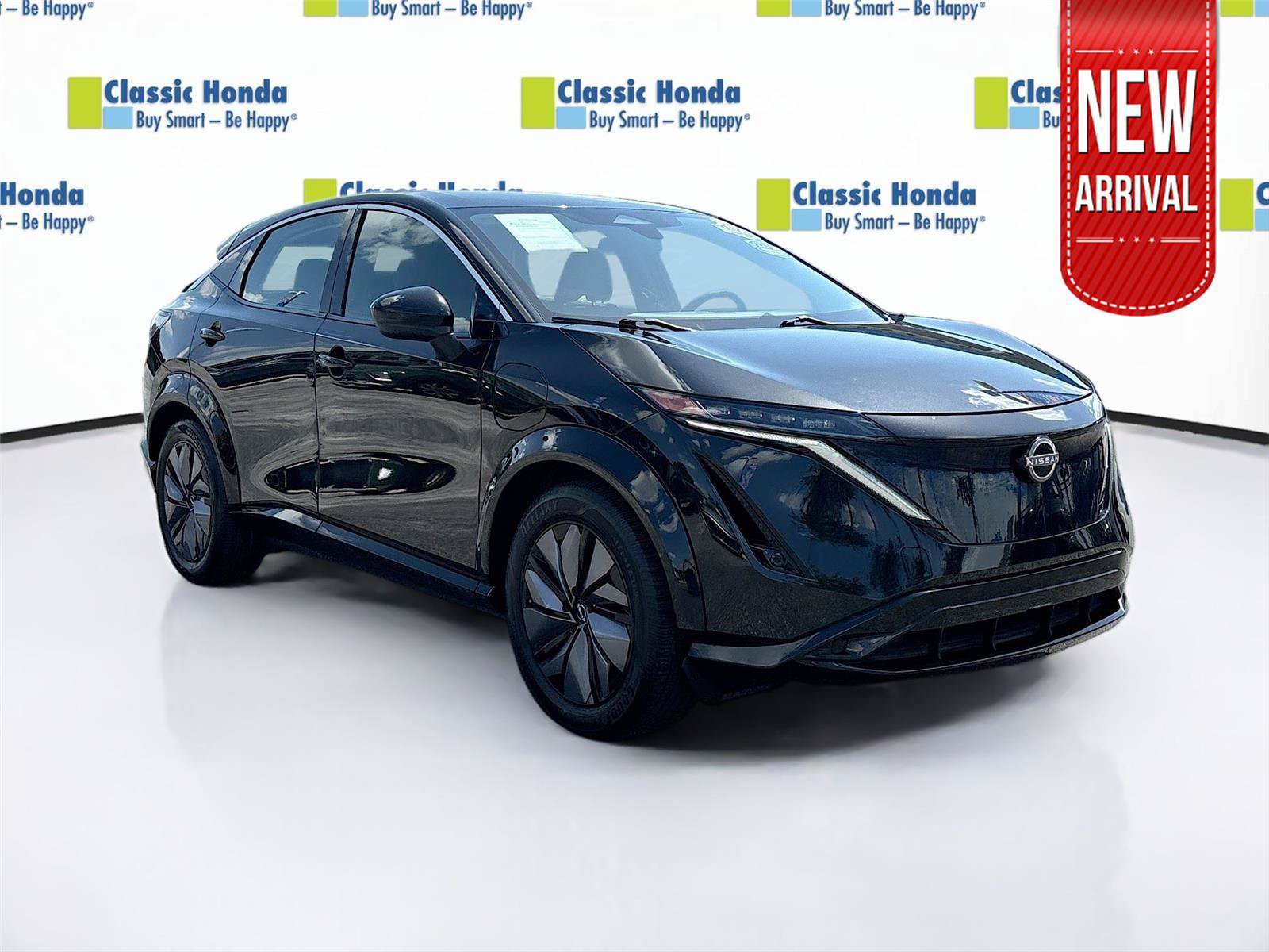 Used 2023 Nissan Ariya FWD image 1