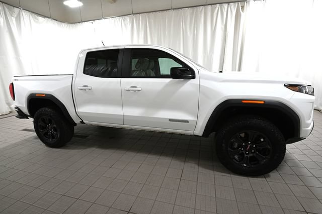 Used 2024 GMC Canyon Elevation w/ Elevation Premium Package AWD/4WD image 15