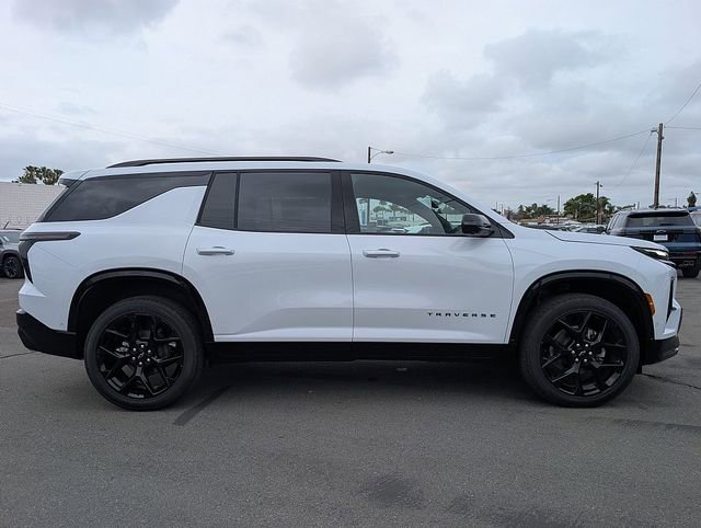 New 2026 Chevrolet Traverse RS image 7