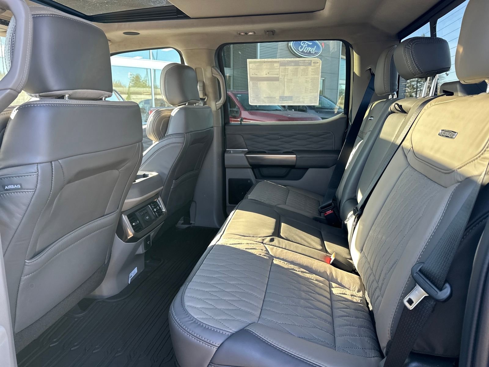 New 2026 Ford F250 Platinum w/ Platinum Plus Package image 11