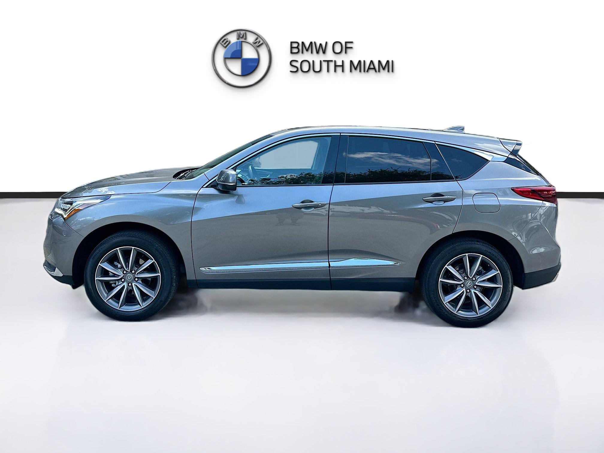 Used 2023 Acura RDX FWD w/ Technology Package image 4