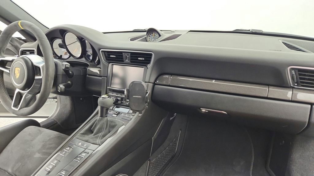 Used 2016 Porsche 911 GT3 RS image 25