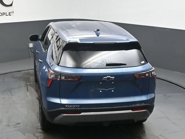New 2026 Chevrolet Equinox LT w/ Safety and Technology Package FWD image 35
