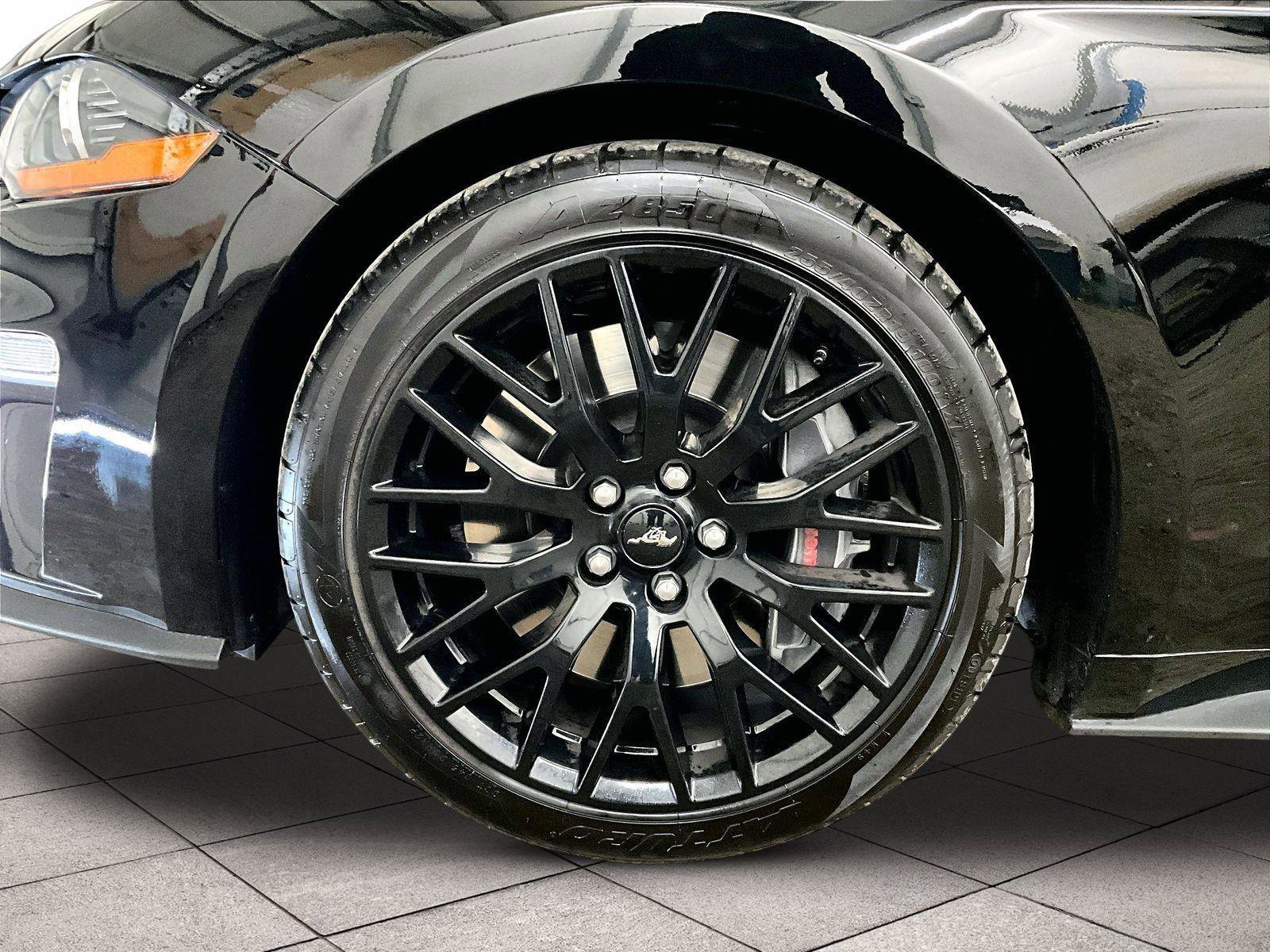 Certified 2018 Ford Mustang GT w/ GT Performance Package image 8