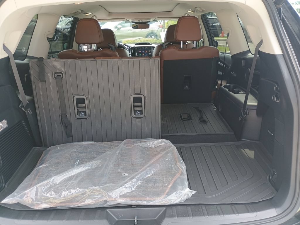 Certified 2023 Subaru Ascent Touring AWD/4WD image 20