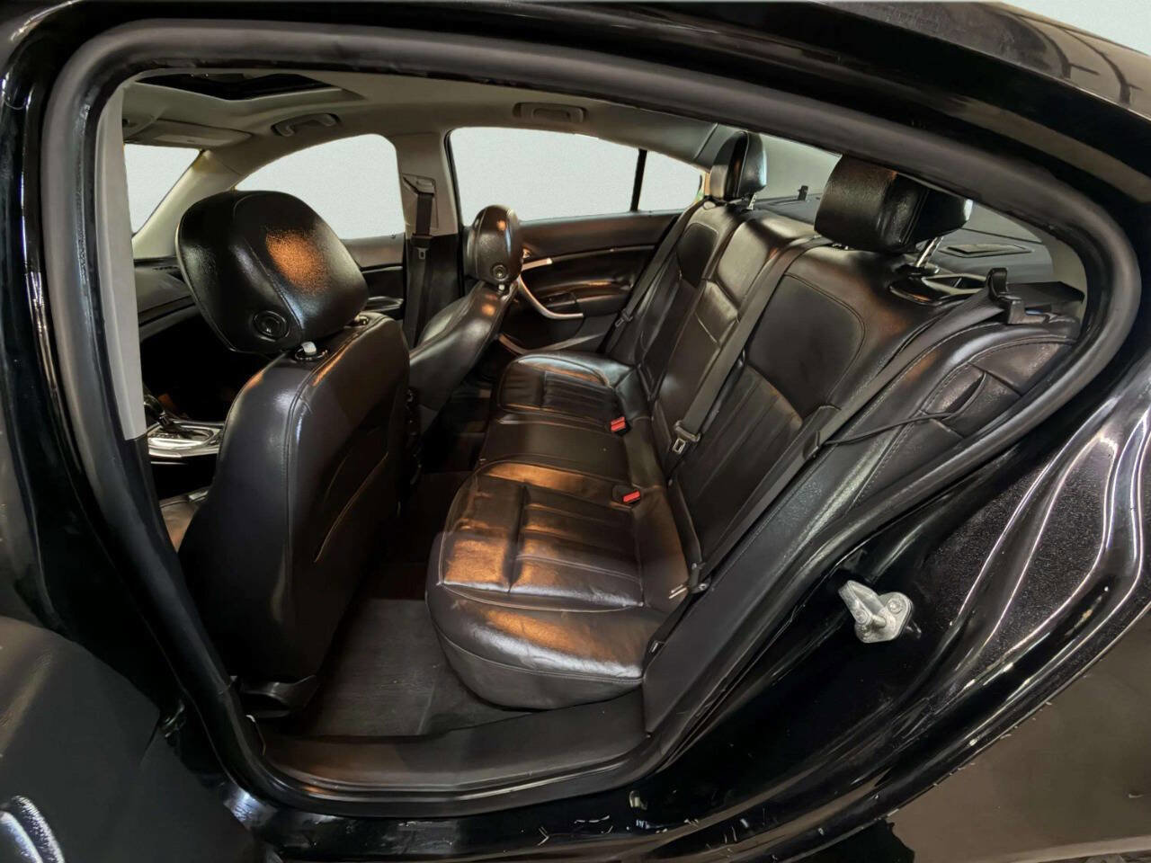 Used 2013 Buick Regal Premium image 20