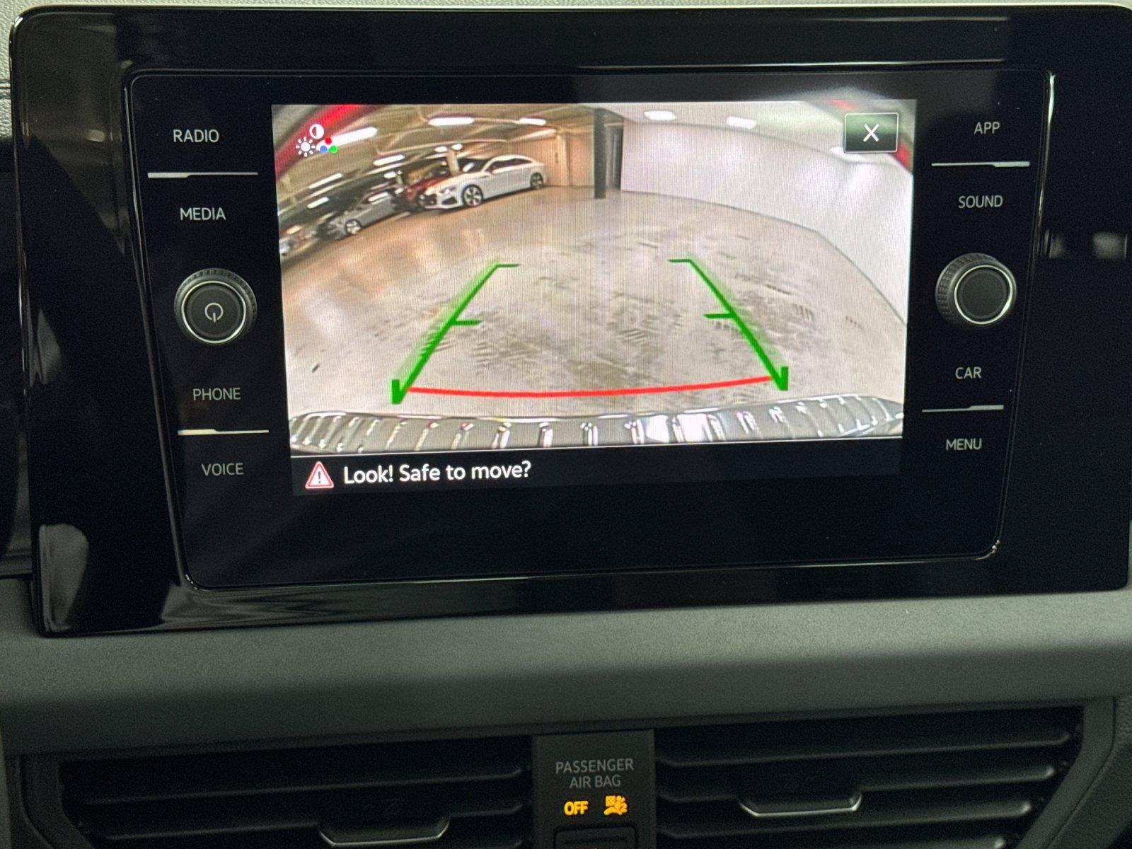 New 2027 Volkswagen Jetta SE FWD image 17