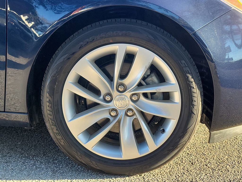 Used 2016 Buick Regal image 6