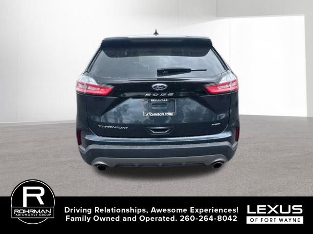 Used 2024 Ford Edge Titanium AWD/4WD image 3