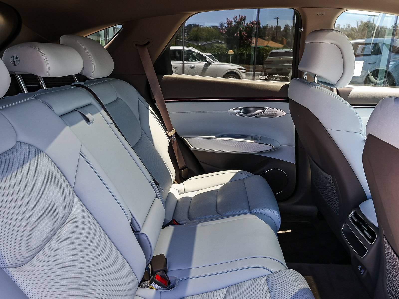 Used 2026 Genesis GV70 2.5T Advanced AWD/4WD image 18
