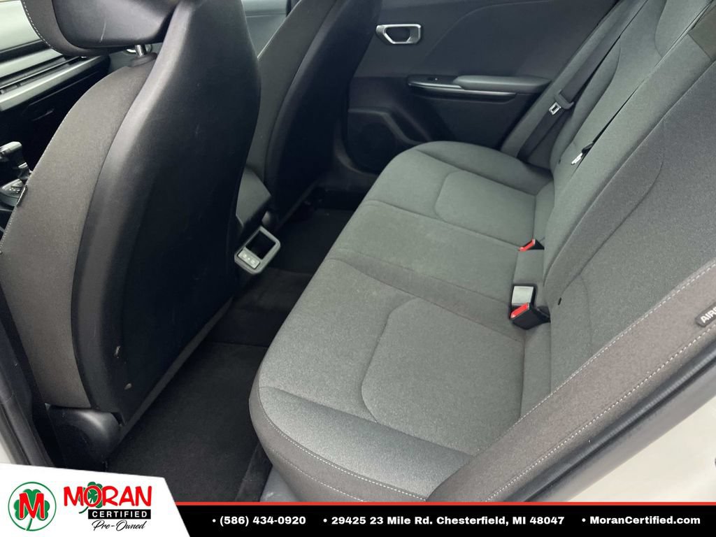 Used 2025 Kia K4 FWD image 12