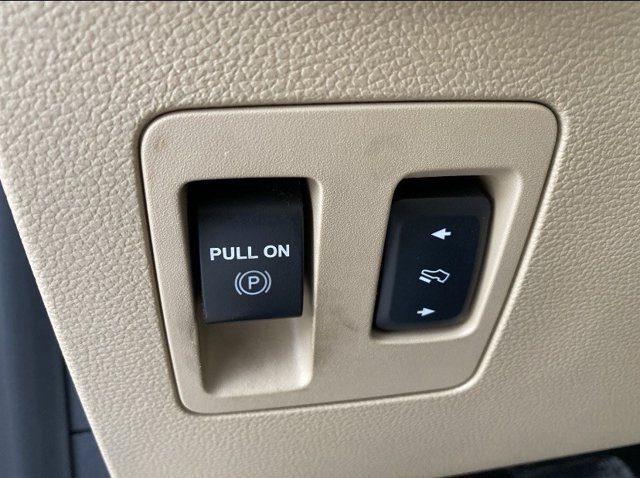Used 2018 Ford F150 Lariat AWD/4WD image 19