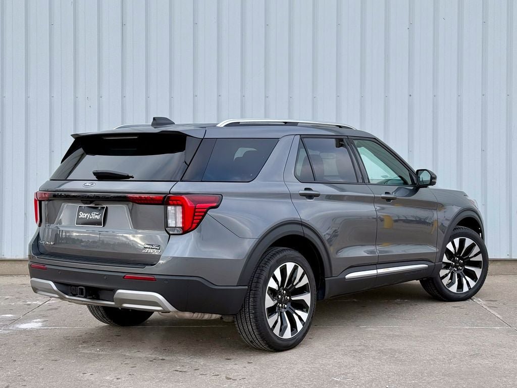 Certified 2025 Ford Explorer Platinum w/ LUX Leather Package AWD/4WD image 6