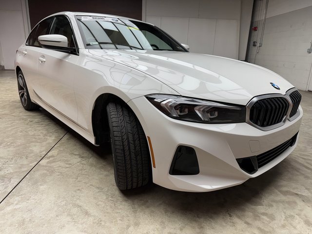 Certified 2023 BMW 330i xDrive 330i xDrive w/ Driving Assistance Package image 7