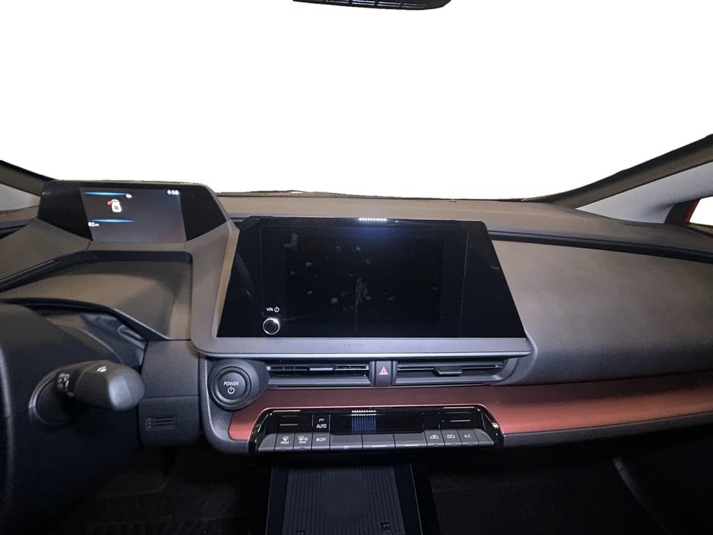 New 2025 Toyota Prius Plug-In Hybrid FWD image 10