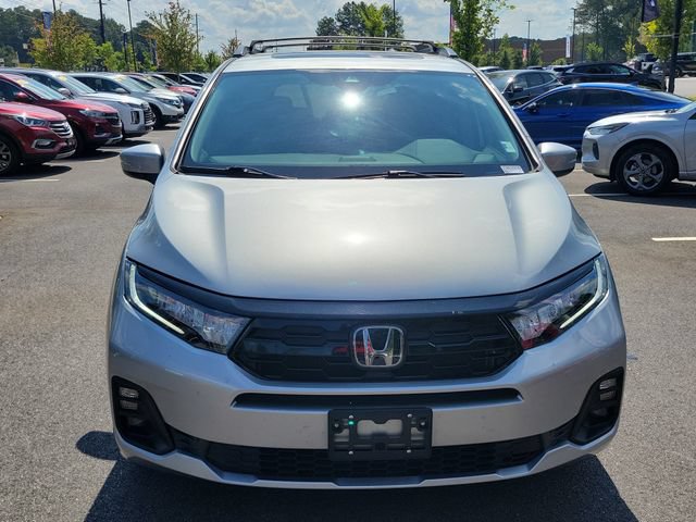 Used 2025 Honda Odyssey Touring image 2