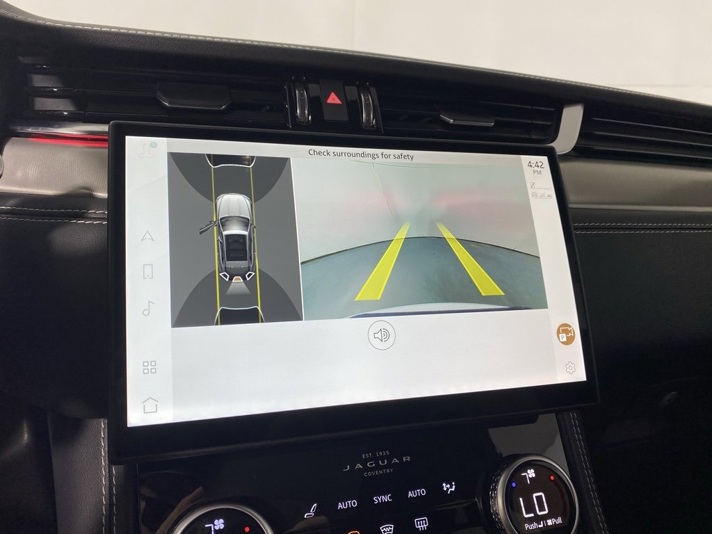 Used 2025 Jaguar F-PACE R-Dynamic S image 16