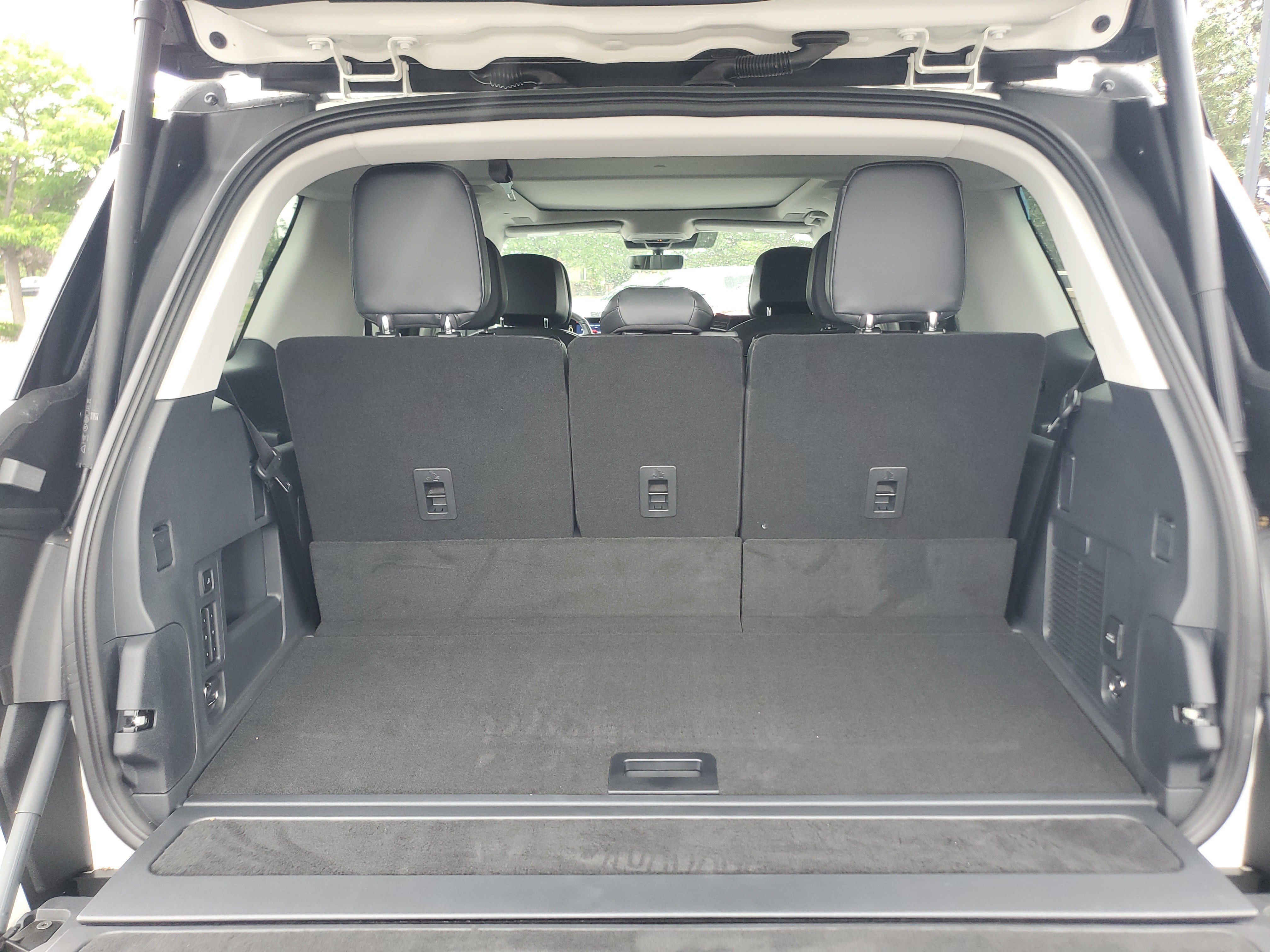 New 2026 Lincoln Navigator Reserve AWD/4WD image 32