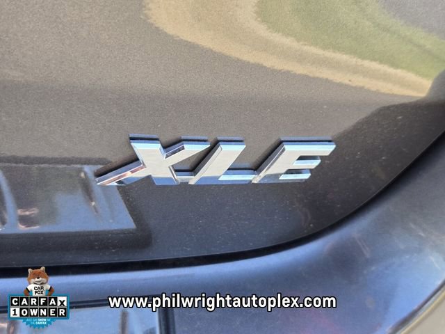 Used 2022 Toyota RAV4 LE FWD image 17