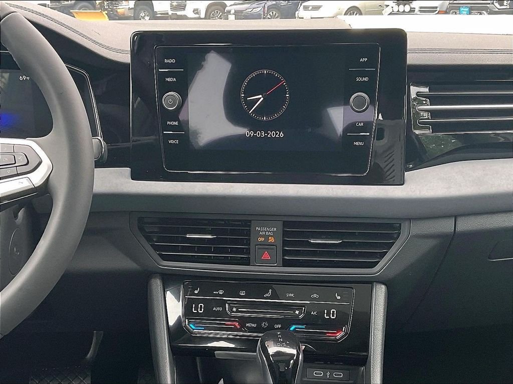 New 2026 Volkswagen Jetta SE FWD image 13