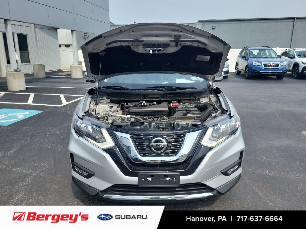 Used 2018 Nissan Rogue SL AWD/4WD image 15